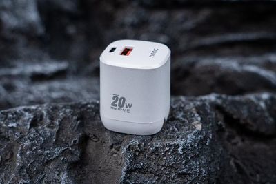 小而強(qiáng)悍，雙口快充——南卡20W迷你PD充電器體驗(yàn)推薦